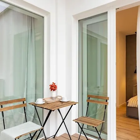 Winter Haven Modern Retreat In 公寓 布拉迪斯拉发