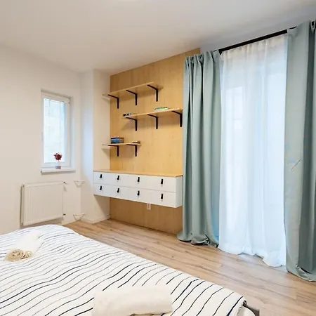 公寓 Winter Haven Modern Retreat In