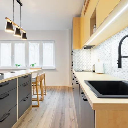Winter Haven Modern Retreat In Apartmán Bratislava