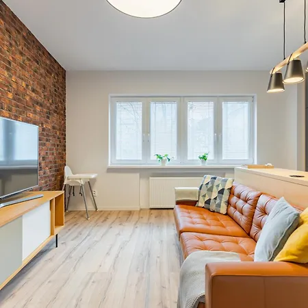 Winter Haven Modern Retreat In Bratislava