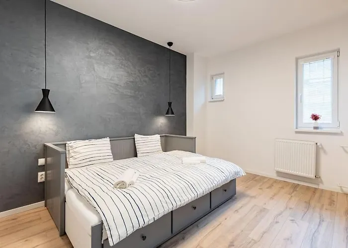 Winter Haven Modern Retreat In Apartment Bratislava