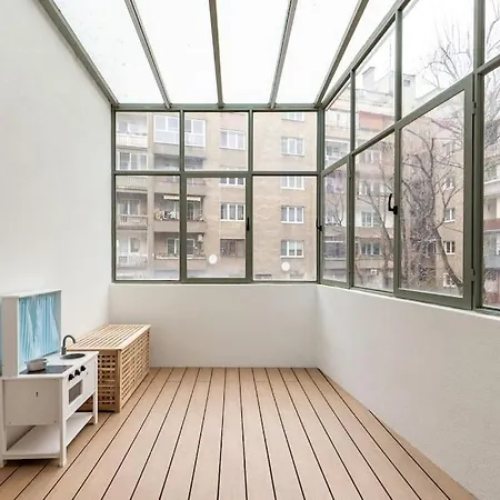 Winter Haven Modern Retreat In